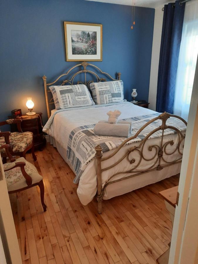 Au Coeur De Magog Bed & Breakfast Eksteriør bilde