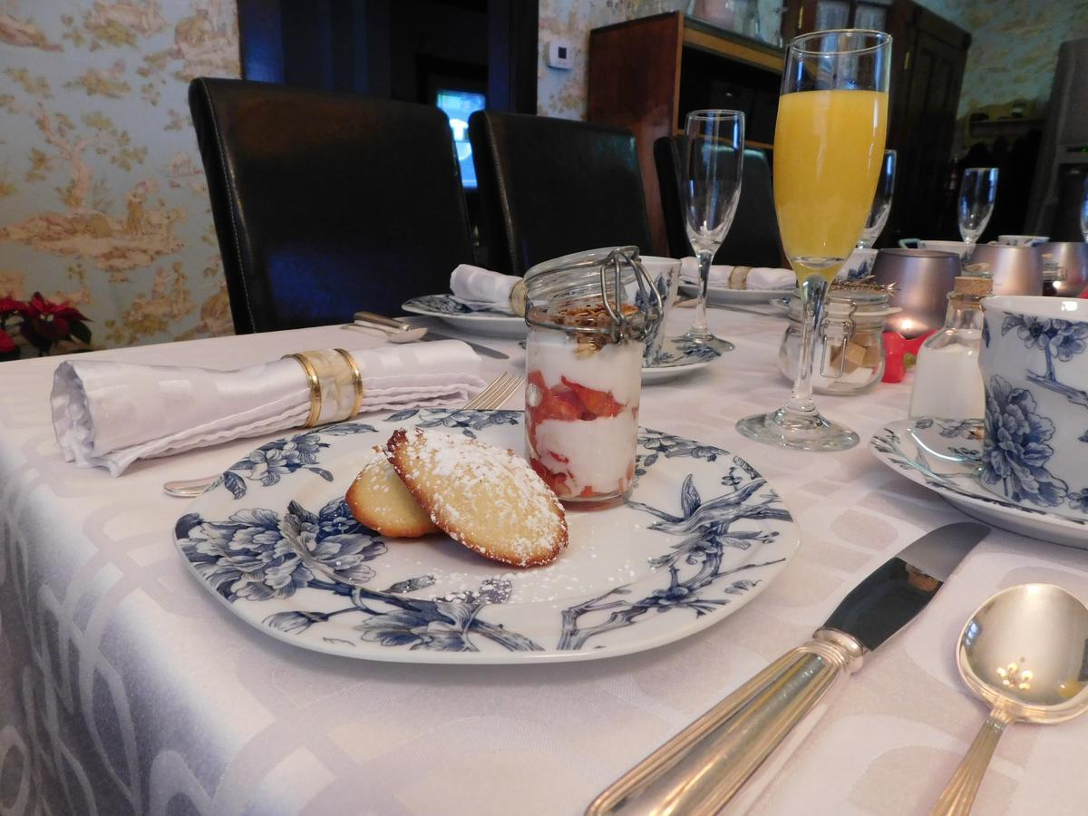 Au Coeur De Magog Bed & Breakfast Eksteriør bilde