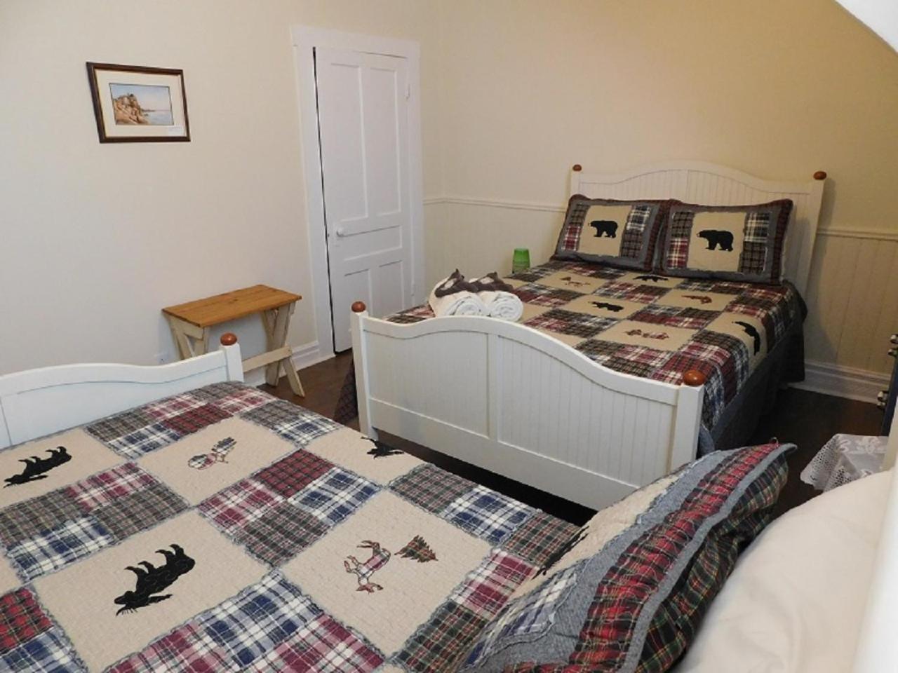 Au Coeur De Magog Bed & Breakfast Eksteriør bilde